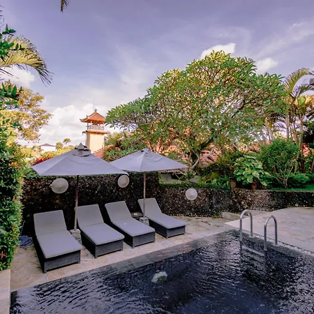 Karvaka Villa -Classic Elegance 3Br Villa In Central Berawa, Canggu